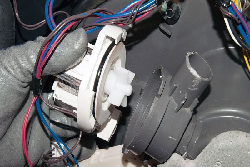 ارور Pump blocked لباسشویی بوش